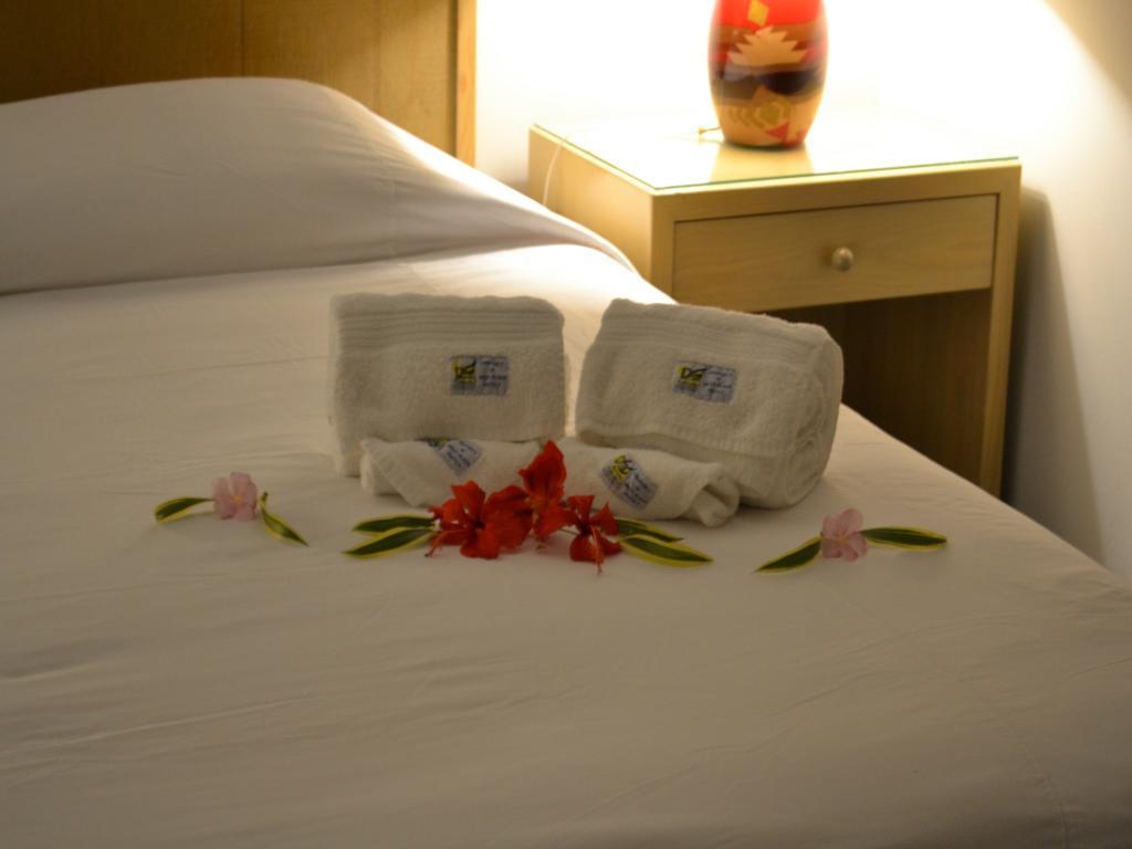Hotel West Plaza Desekel Koror Zewnętrze zdjęcie