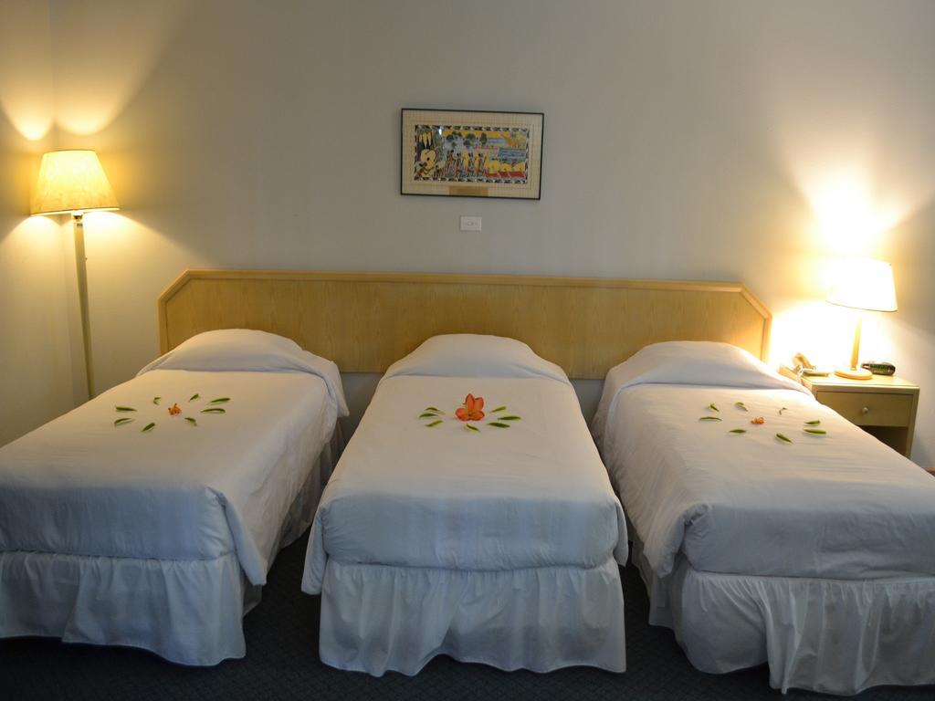 Hotel West Plaza Desekel Koror Zewnętrze zdjęcie