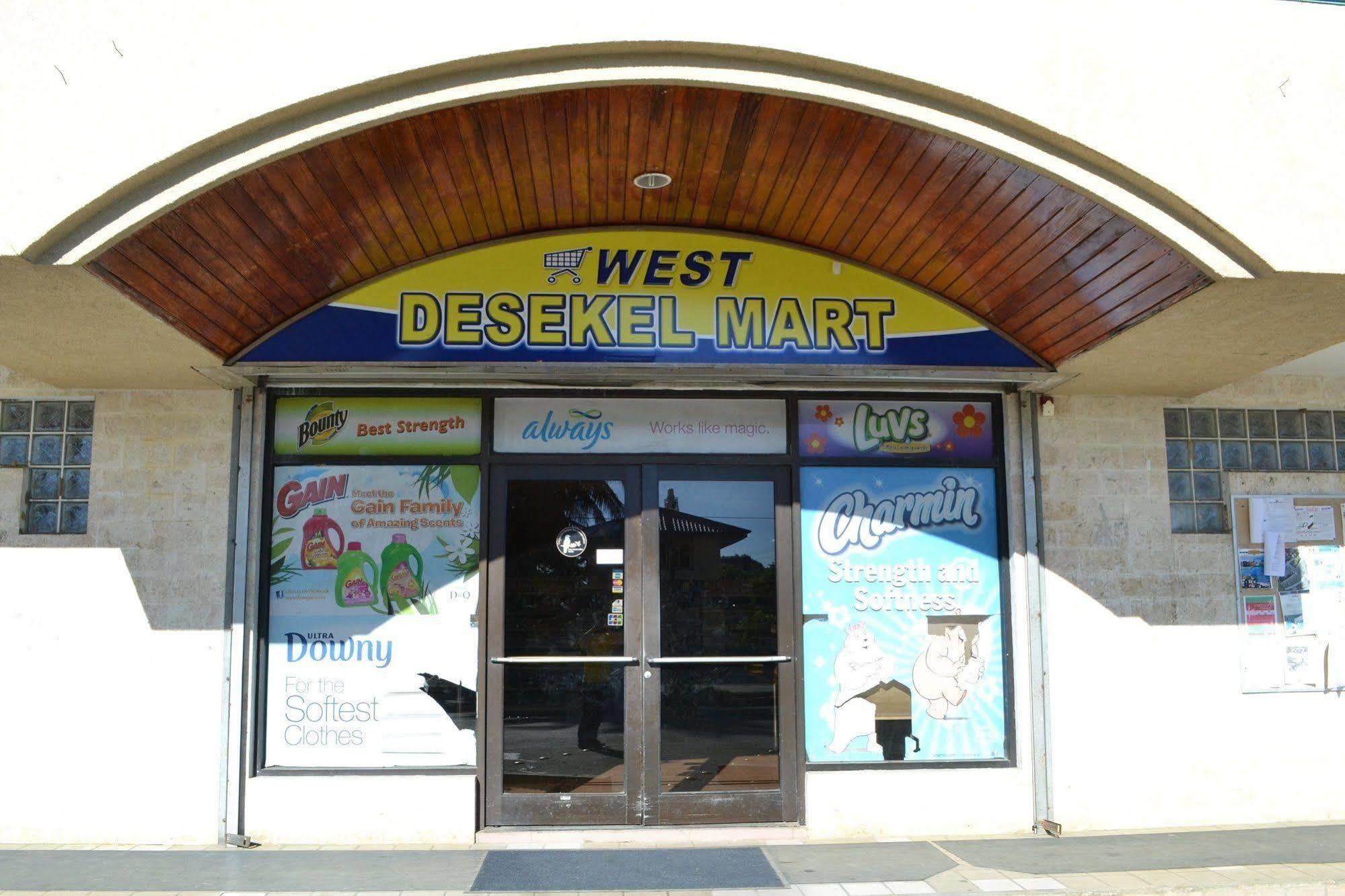 Hotel West Plaza Desekel Koror Zewnętrze zdjęcie